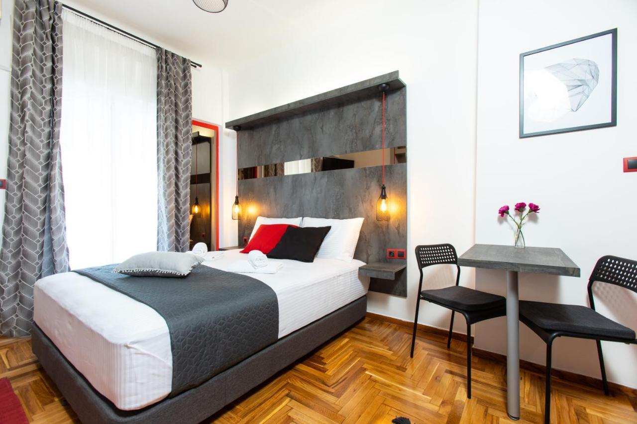 Downtown Luxury Boutique Suites : The Red Suite Tessalónica Exterior foto